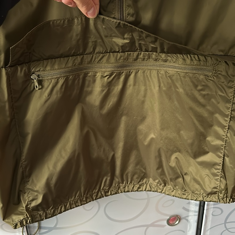 Aerie Offline Pullover Windbreaker - Picture 3 of 8